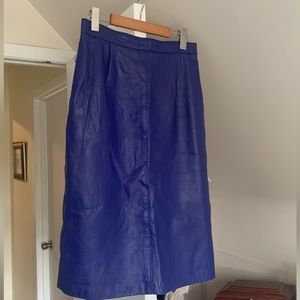 VINTAGE PURPLE LEATHER SKIRT 😈